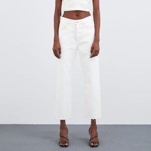 Zara Hi-Rise Straight Leg Jean (Size 4)